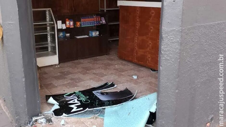 Ladrões arrombam loja de celulares, fogem sem levar nada e acabam presos em Bataguassu Ladrões arrombam loja de celulares, fogem sem levar nada e acabam presos em Bataguassu