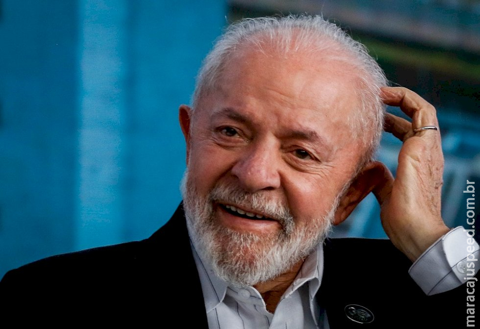 Lula aprova mudanças na reforma do ensino médio, mas adia avaliação no Enem Lula aprova mudanças na reforma do ensino médio, mas adia avaliação no Enem