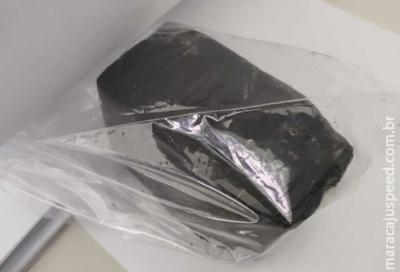 Maconha é encontrada em buraco de cela na PED e interno é autuado por tráfico Maconha é encontrada em buraco de cela na PED e interno é autuado por tráfico