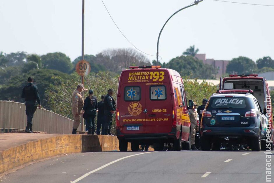 Mecânico salva mulher da morte na Salgado Filho Mecânico salva mulher da morte na Salgado Filho