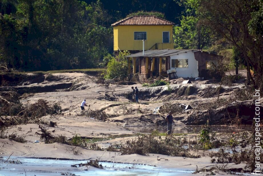 Moradores denunciam saques após rompimento de barragem em Jaraguari Moradores denunciam saques após rompimento de barragem em Jaraguari