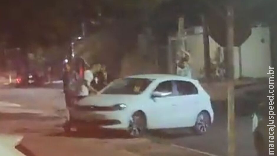 Mulher agredida em tabacaria teve prejuízo de R$ 10 mil no Jardim Leblon Mulher agredida em tabacaria teve prejuízo de R$ 10 mil no Jardim Leblon