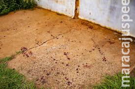 Mulher é esfaqueada no tórax pela ex do namorado no bairro Amambaí em Campo Grande Mulher é esfaqueada no tórax pela ex do namorado no bairro Amambaí em Campo Grande