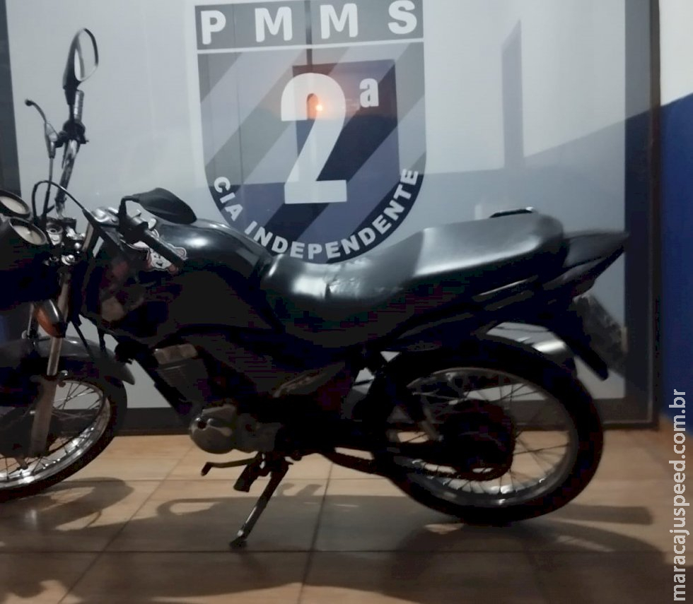 PM de Caarapó recupera moto furtada em Dourados e prende jovem por receptação PM de Caarapó recupera moto furtada em Dourados e prende jovem por receptação