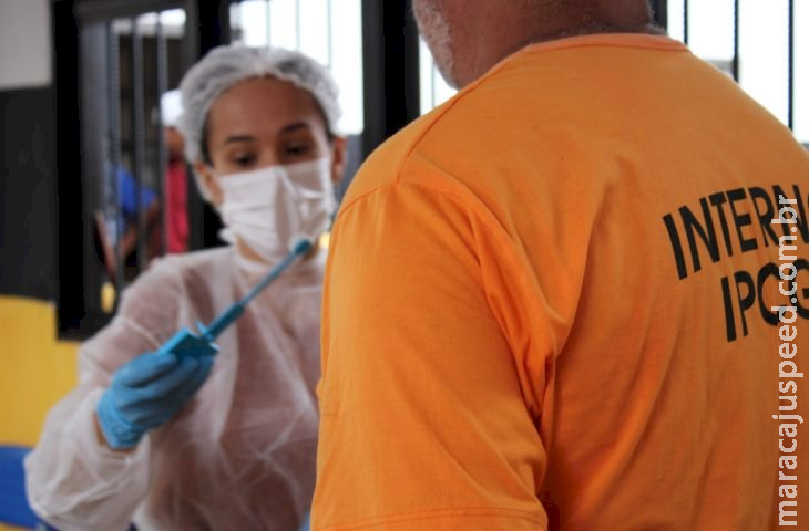 Polícia Científica de MS realiza coleta de material genético de 150 presos condenados em Três Lagoas Polícia Científica de MS realiza coleta de material genético de 150 presos condenados em Três Lagoas
