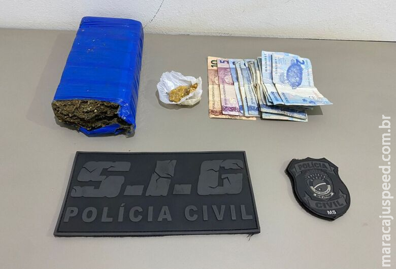 Polícia fecha Polícia fecha