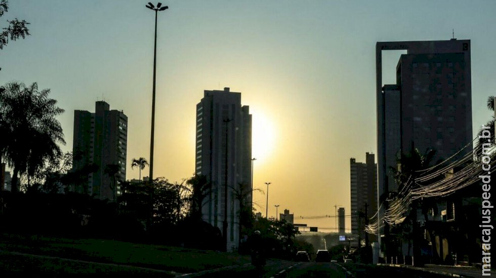 Sem previsão de chuvas, sábado será de temperaturas altas em MS Sem previsão de chuvas, sábado será de temperaturas altas em MS