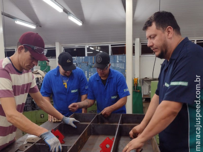 Senai oferece mais de 2,8 mil vagas em cursos técnicos e chances de boa remuneração e estabilidade Senai oferece mais de 2,8 mil vagas em cursos técnicos e chances de boa remuneração e estabilidade