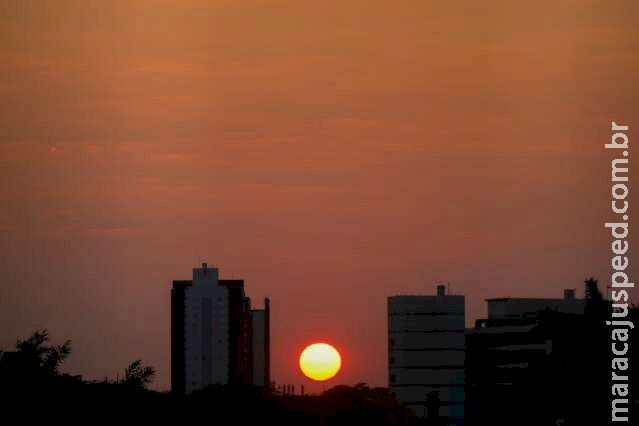 Sol predomina e máxima deve atingir os 38ºC nesta quarta em MS Sol predomina e máxima deve atingir os 38ºC nesta quarta em MS