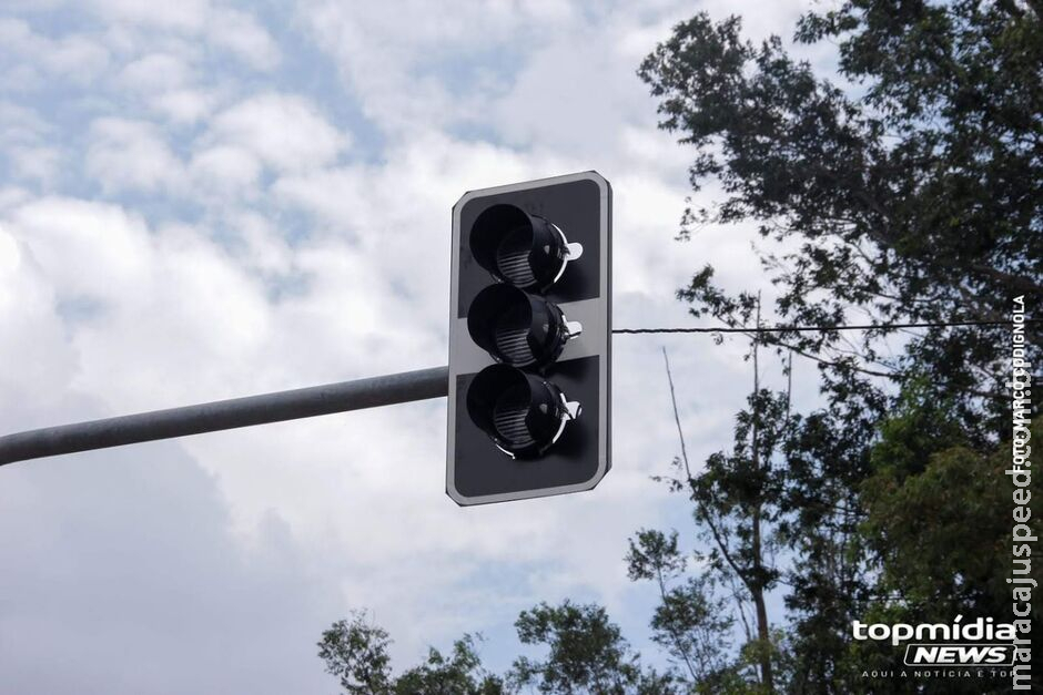 TCE-MS dá sinal verde para licitação dos semáforos em Campo Grande TCE-MS dá sinal verde para licitação dos semáforos em Campo Grande