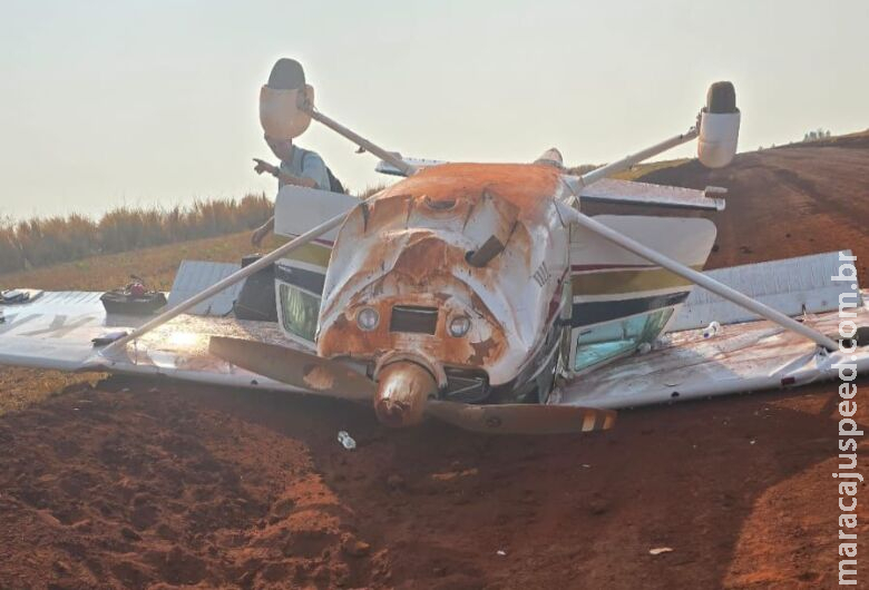 Aeronave com quatro ocupantes cai em MS; todos sobrevivem Aeronave com quatro ocupantes cai em MS; todos sobrevivem