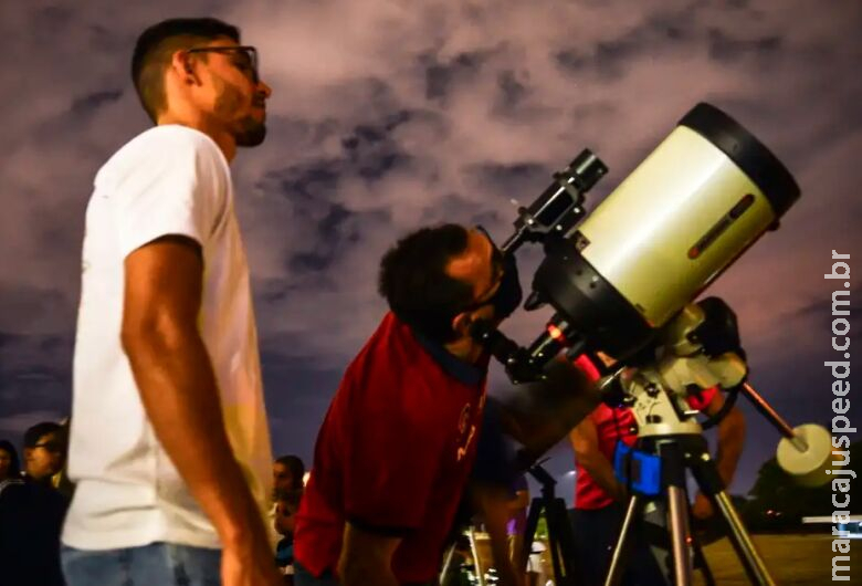 Cometa do Século poderá ser observado no Brasil ainda em setembro Cometa do Século poderá ser observado no Brasil ainda em setembro