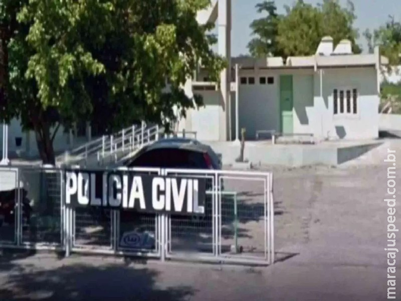 Desconhecido aborda adolescente na saída de escola e oferece dinheiro por sexo em MS Desconhecido aborda adolescente na saída de escola e oferece dinheiro por sexo em MS