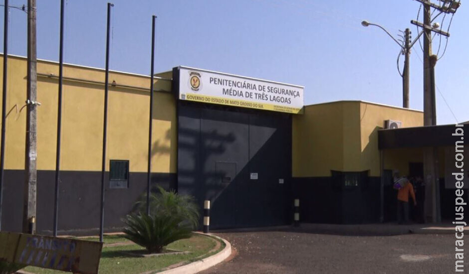 Detento passa mal em banho de sol e morre na Penitenciária de Segurança Média de Três Lagoas Detento passa mal em banho de sol e morre na Penitenciária de Segurança Média de Três Lagoas