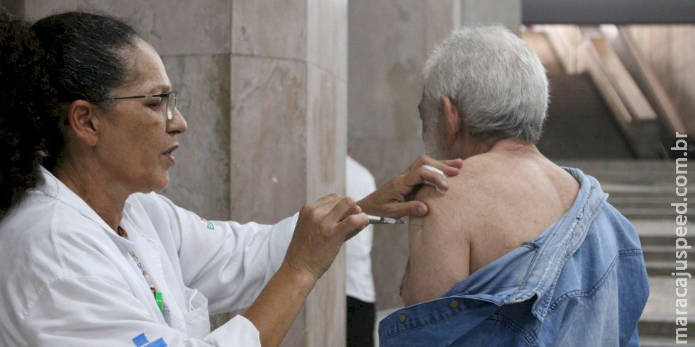 Fiocruz alerta para aumento de casos de covid-19 no país Fiocruz alerta para aumento de casos de covid-19 no país