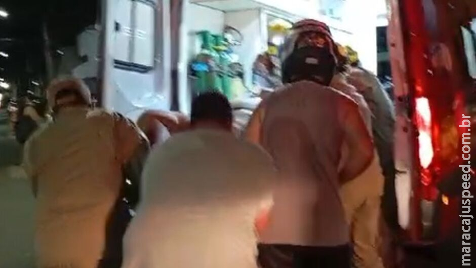 Homem é assassinado a tiros por dupla em moto em Chapadão do Sul Homem é assassinado a tiros por dupla em moto em Chapadão do Sul