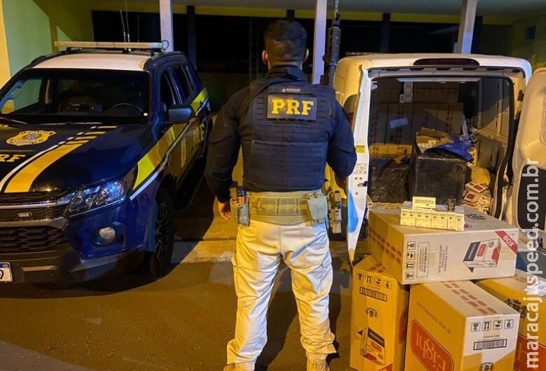 Homem que contrabandeava anabolizantes e cigarros é flagrado pela PRF Homem que contrabandeava anabolizantes e cigarros é flagrado pela PRF