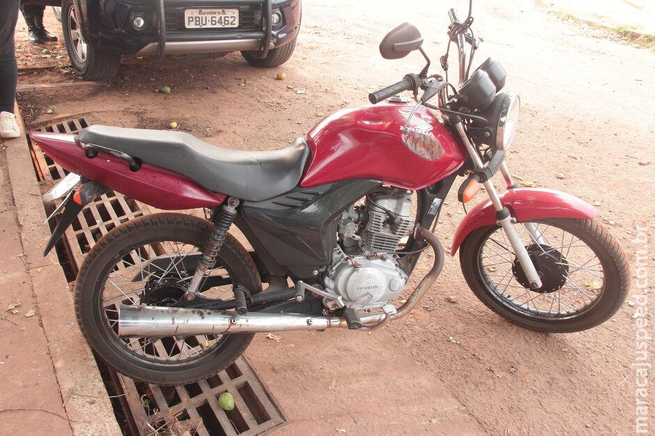 Ladrão é baleado após furtar moto de policial no centro de Campo Grande Ladrão é baleado após furtar moto de policial no centro de Campo Grande