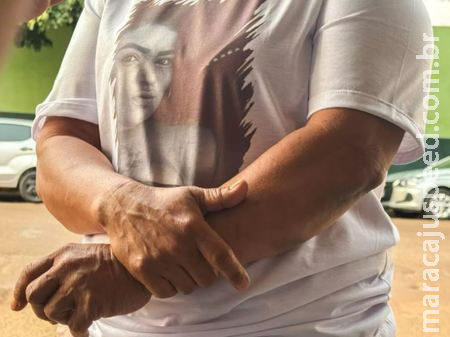 Mãe de jovem morta afogada já perdeu filho de 15 anos assassinado a facadas em Campo Grande Mãe de jovem morta afogada já perdeu filho de 15 anos assassinado a facadas em Campo Grande
