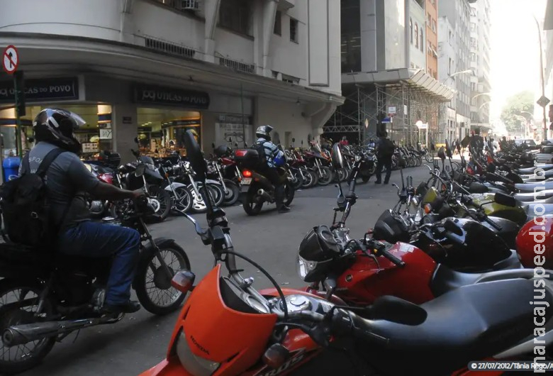 Mais da metade dos proprietários de motocicleta não tem habilitação Mais da metade dos proprietários de motocicleta não tem habilitação