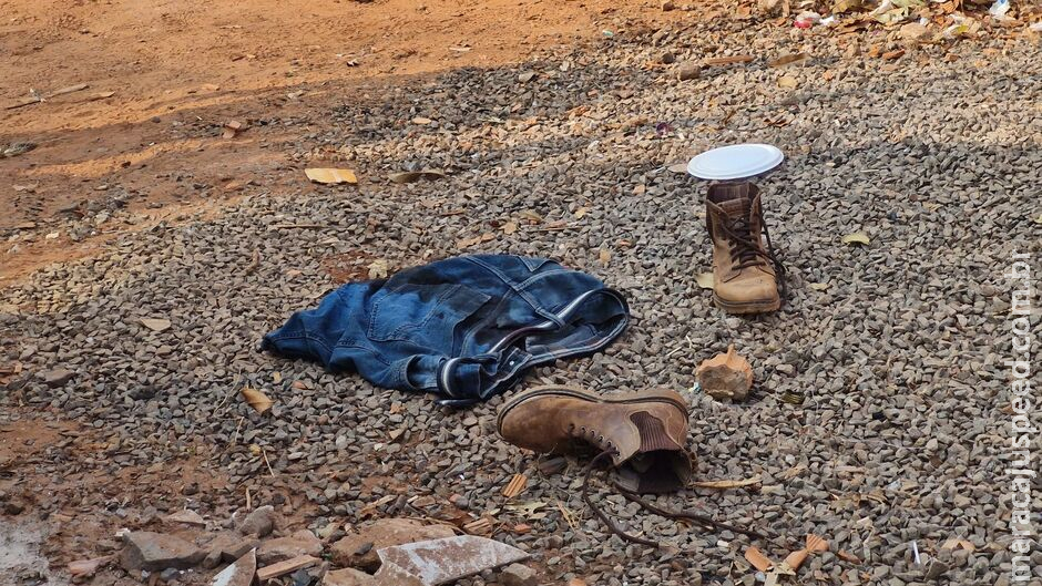 Pistoleiros atiram 11 vezes contra homem e acertam um nas nádegas no Noroeste