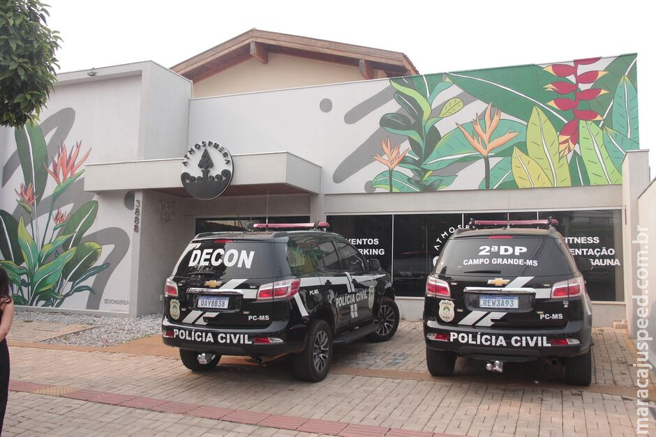 Polícia faz batida em clínica onde esteticista deformou boca de clientes em Campo Grande Polícia faz batida em clínica onde esteticista deformou boca de clientes em Campo Grande