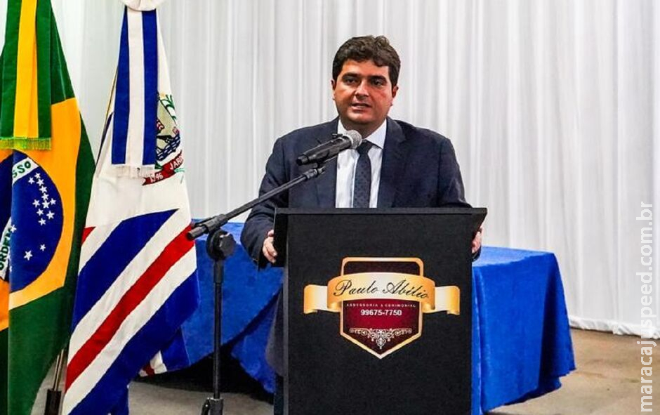 Prefeito é investigado por contratar Prefeito é investigado por contratar
