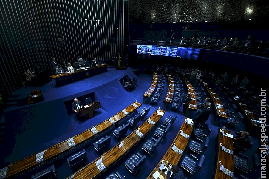 Reforma tributária enfrenta dificuldades no Senado por falta de consenso Reforma tributária enfrenta dificuldades no Senado por falta de consenso
