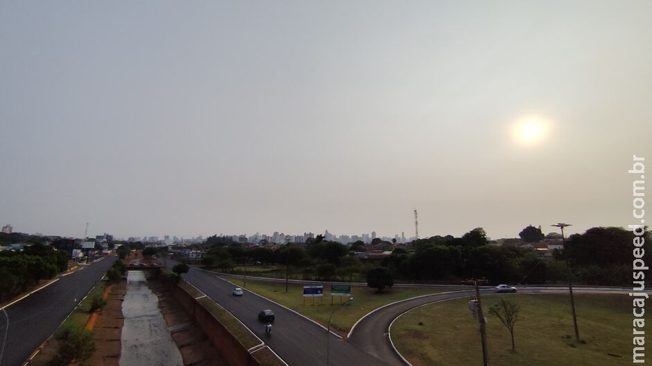 Semana começa quente, seca e com calor de até 44°C em MS Semana começa quente, seca e com calor de até 44°C em MS