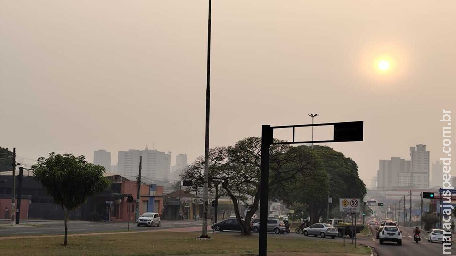 Sexta amanhece tomada por fumaça de incêndios, baixa umidade e calor de até 41°C Sexta amanhece tomada por fumaça de incêndios, baixa umidade e calor de até 41°C