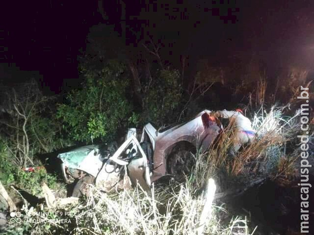 Um morre e outro fica gravemente ferido em acidente na BR-262 Um morre e outro fica gravemente ferido em acidente na BR-262