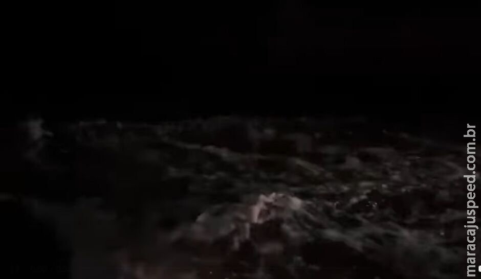Avenida Ceará "vira rio" após chuva na Capital Avenida Ceará "vira rio" após chuva na Capital