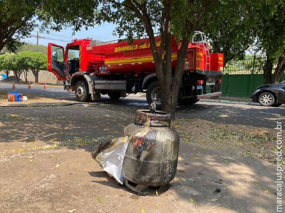 Botijão explode e mobiliza bombeiros em residência em Aquidauana Botijão explode e mobiliza bombeiros em residência em Aquidauana