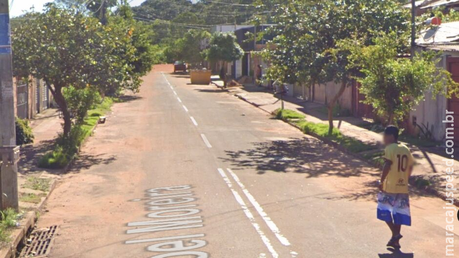 Com venda de drogas a cada esquina, moradores do Gregório Correa pedem socorro à polícia Com venda de drogas a cada esquina, moradores do Gregório Correa pedem socorro à polícia