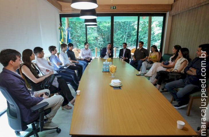 Governo de MS recebe jovens empresários para discutir perspectivas e oportunidades do Estado Governo de MS recebe jovens empresários para discutir perspectivas e oportunidades do Estado