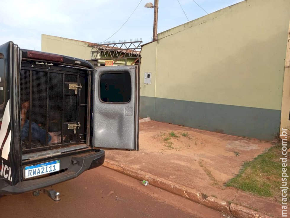 Homem mata a esposa, alega que ela teria se matado e acaba preso pela Polícia Civil em Ponta Porã Homem mata a esposa, alega que ela teria se matado e acaba preso pela Polícia Civil em Ponta Porã