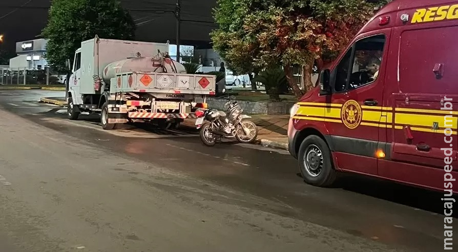 Motociclista bate em caminhão estacionado e corta a cabeça em Chapadão do Sul Motociclista bate em caminhão estacionado e corta a cabeça em Chapadão do Sul