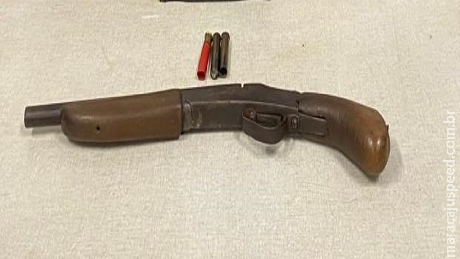 Pai e avô presos com arma que feriu criança ficaram em silêncio em Campo Grande Pai e avô presos com arma que feriu criança ficaram em silêncio em Campo Grande