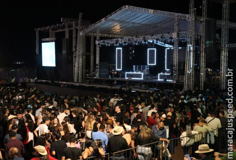 Público poderá entrar com garrafa de água em shows, estádio e outros eventos em Dourados Público poderá entrar com garrafa de água em shows, estádio e outros eventos em Dourados