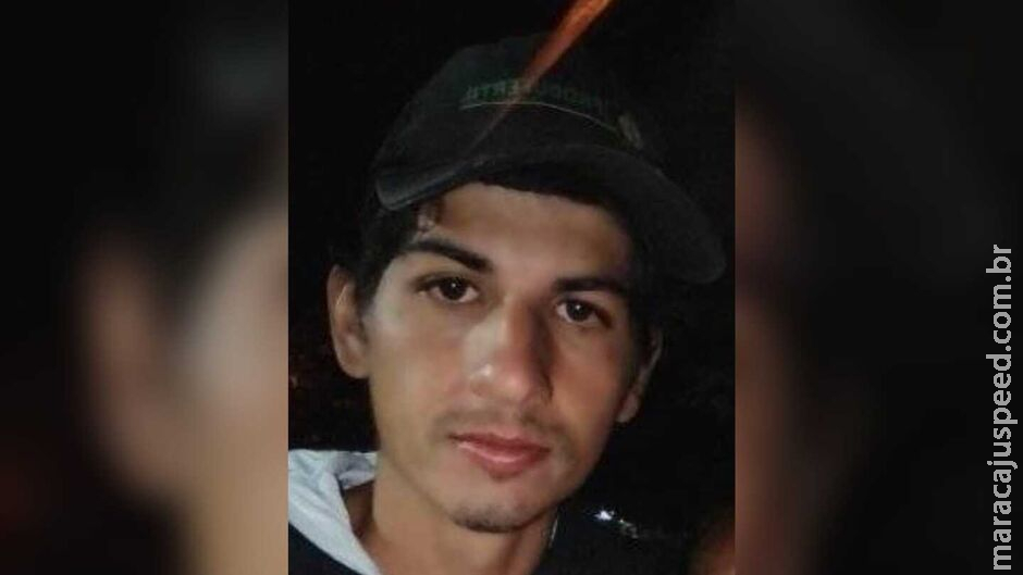 Sempre sorridente, ciclista morto após acidente estava feliz com o trabalho, diz vizinha Sempre sorridente, ciclista morto após acidente estava feliz com o trabalho, diz vizinha