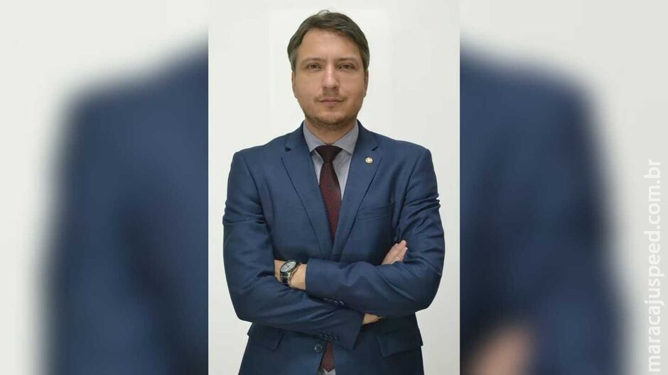 TEMA LIVRE: A clemência como ato de (in)justiça no tribunal do júri TEMA LIVRE: A clemência como ato de (in)justiça no tribunal do júri