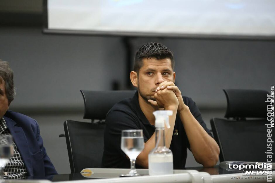 Tiago Vargas perde liminar para voltar a ser policial e candidatura fica em xeque Tiago Vargas perde liminar para voltar a ser policial e candidatura fica em xeque