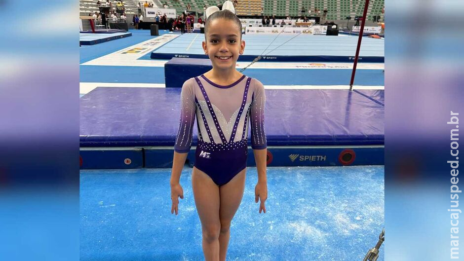 Tudo por um sonho: mãe faz rifa e busca patrocinador para filha atleta Tudo por um sonho: mãe faz rifa e busca patrocinador para filha atleta