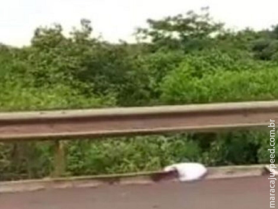 Veículo de Saúde bate em rodovia e idosa com doença no rim morre em Dourados Veículo de Saúde bate em rodovia e idosa com doença no rim morre em Dourados