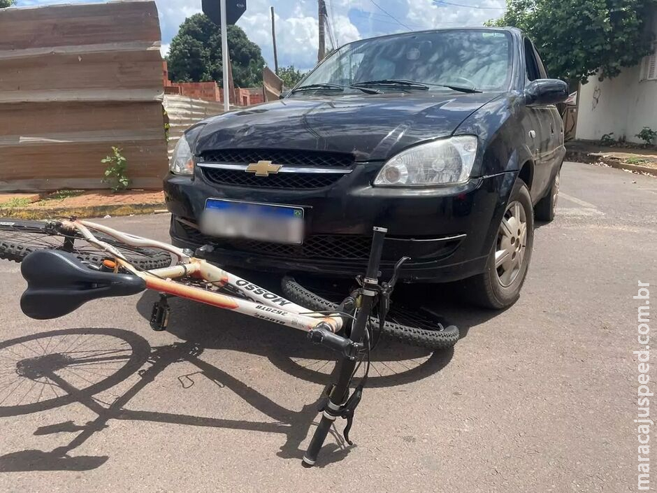 Adolescente fica ferida em acidente entre bicicleta e carro em Três Lagoas Adolescente fica ferida em acidente entre bicicleta e carro em Três Lagoas