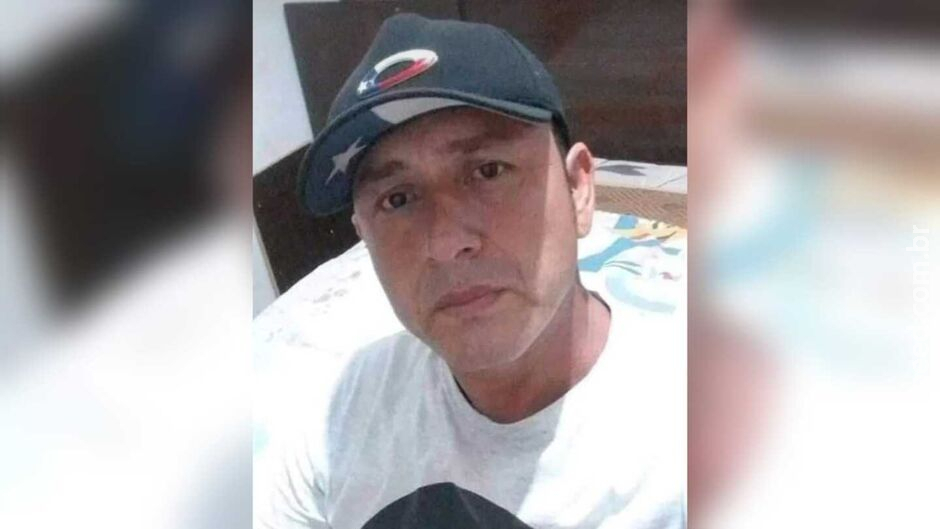 Amigos identificam homem morto em confronto com a PM em Jardim Amigos identificam homem morto em confronto com a PM em Jardim