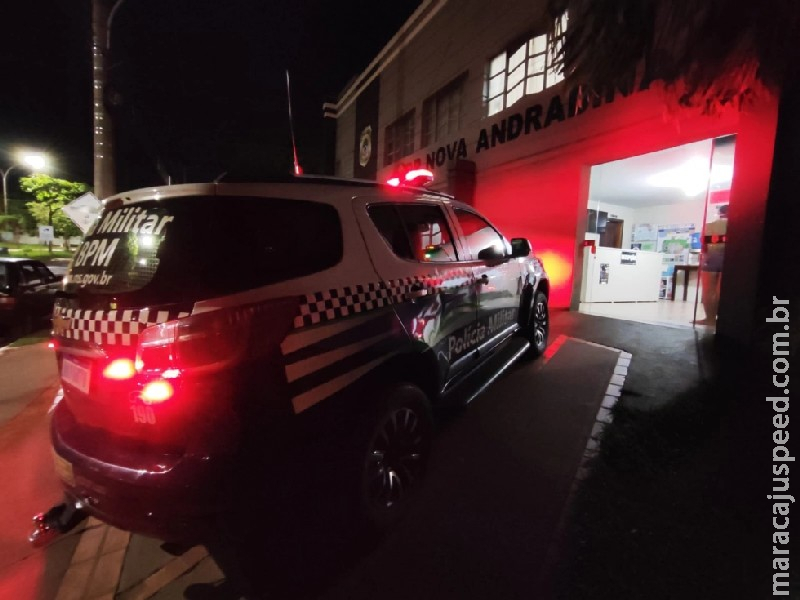 Bêbado é preso após colidir carro em ônibus em Nova Andradina Bêbado é preso após colidir carro em ônibus em Nova Andradina