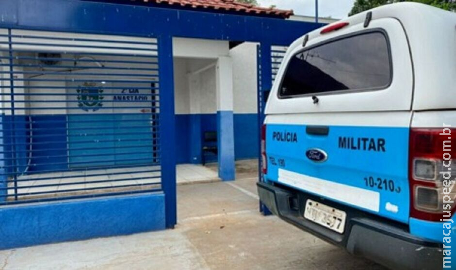 Conhecido da polícia é preso por furtar bebidas de caminhão em Anastácio Conhecido da polícia é preso por furtar bebidas de caminhão em Anastácio