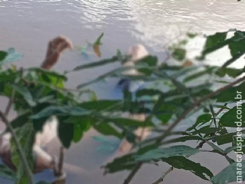 Corpo de homem é encontrado boiando no Rio Taquari Corpo de homem é encontrado boiando no Rio Taquari