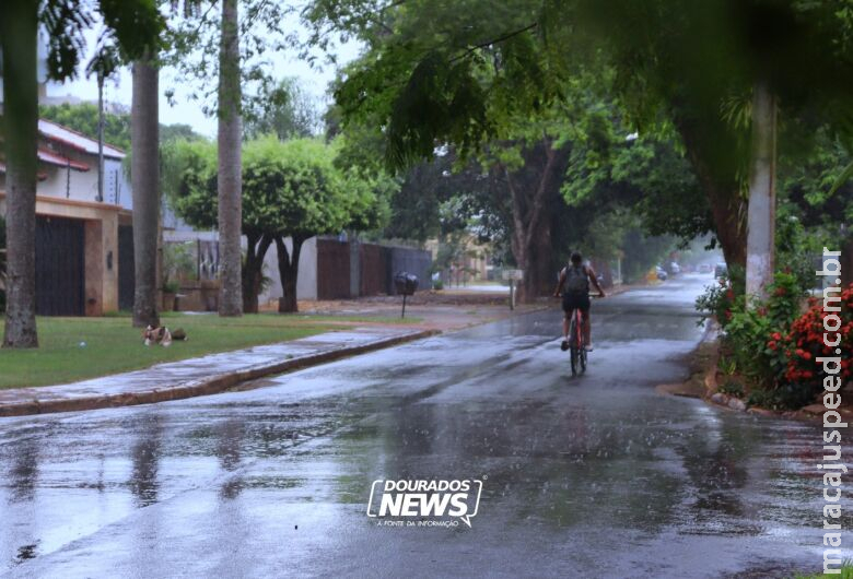 Dourados entra em alerta de chuvas intensas e ventos de até 60 km/h